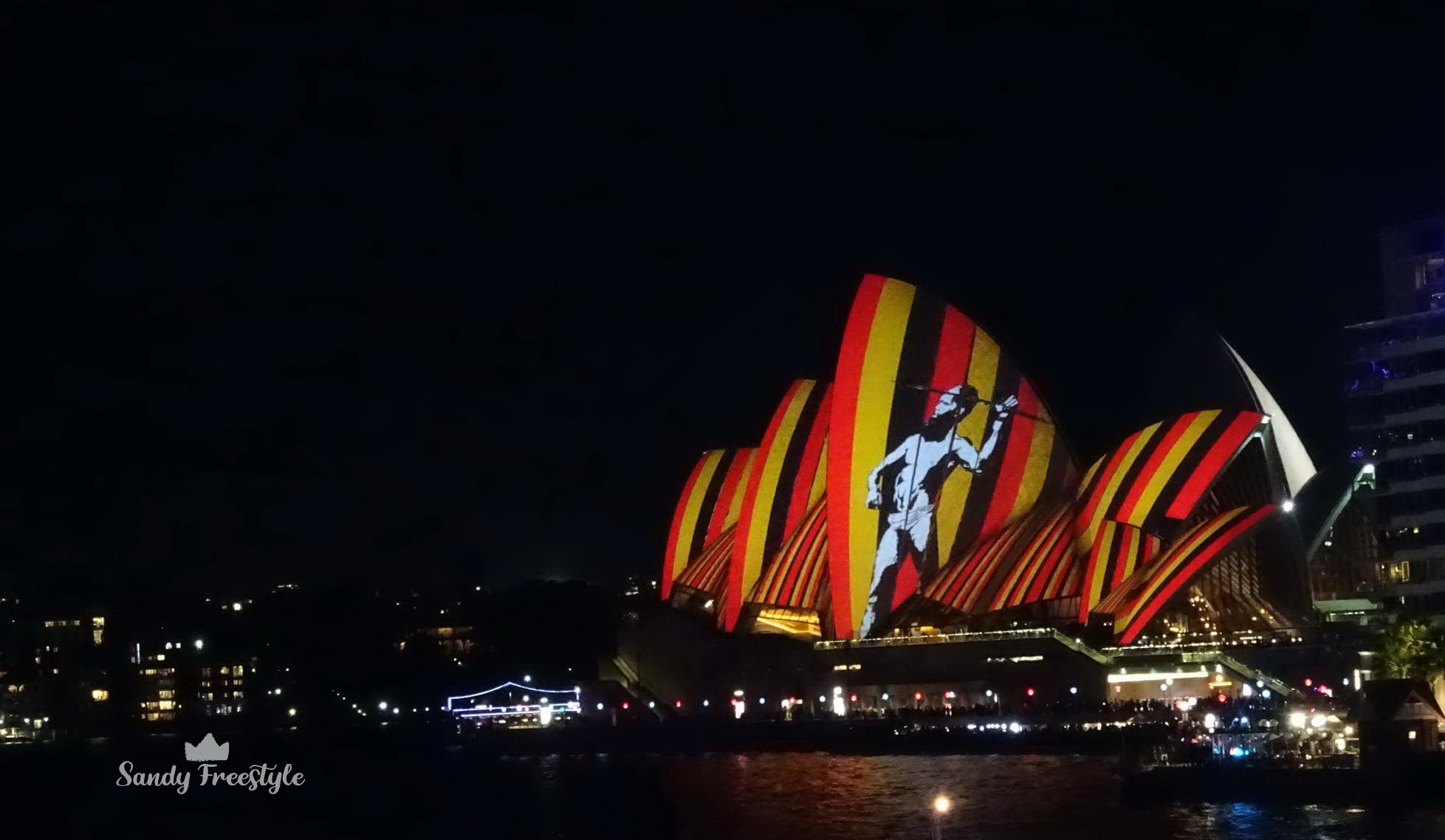 5 สถานที่ที่ดีที่สุดในการถ่ายรูป Sydney Opera House